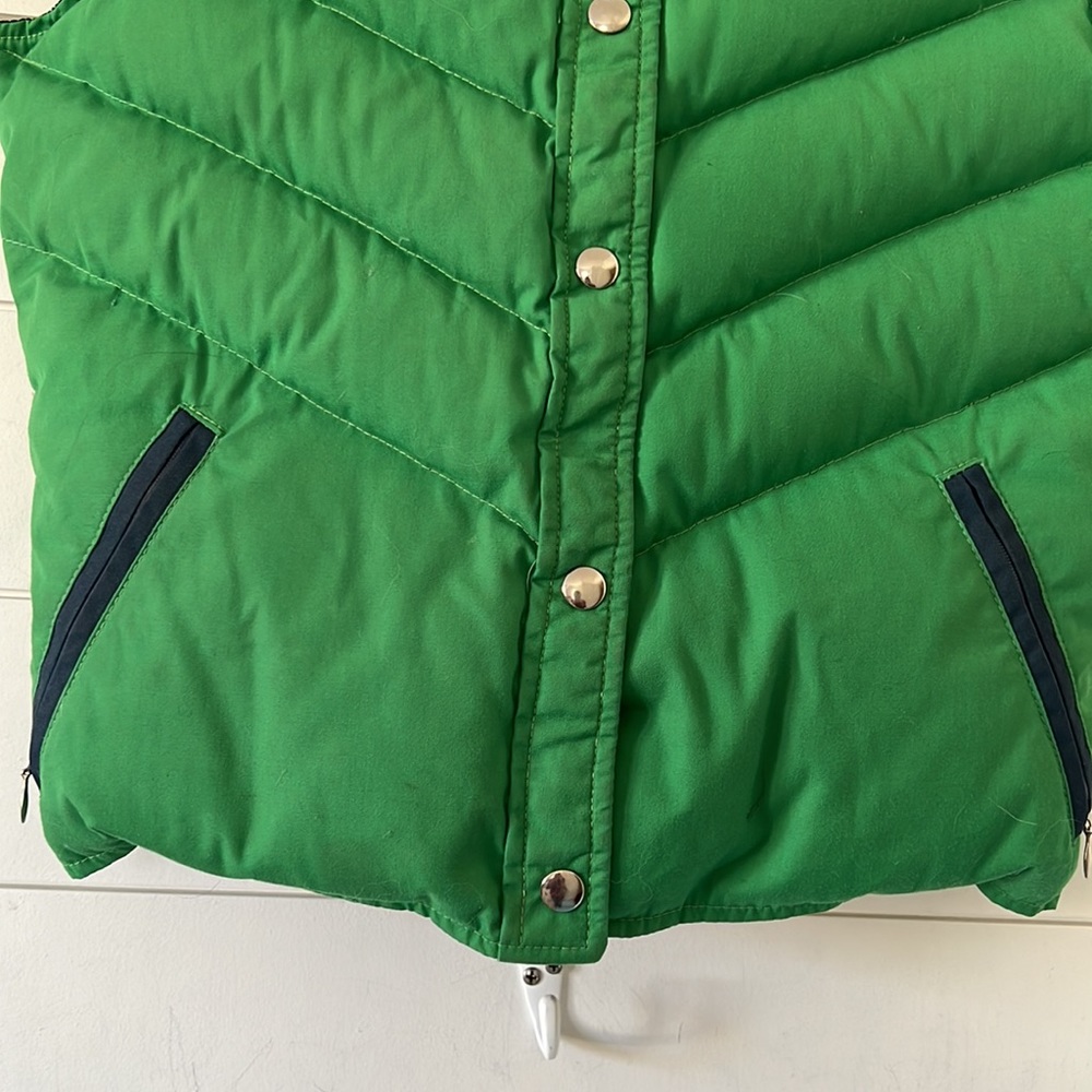 Vintage Green Puffer Vest for Women - Picture 5 of 16